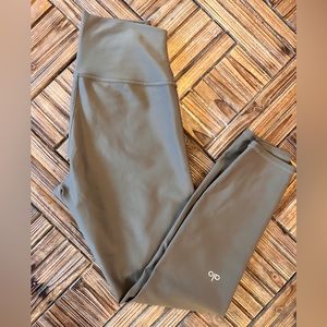 Alo Airlift leggings